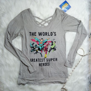 NWT Juniors Justice League Graphic LS T-shirt